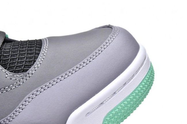 One Kick 308497-033 4 Retro Green Jordan Air Glow 0714